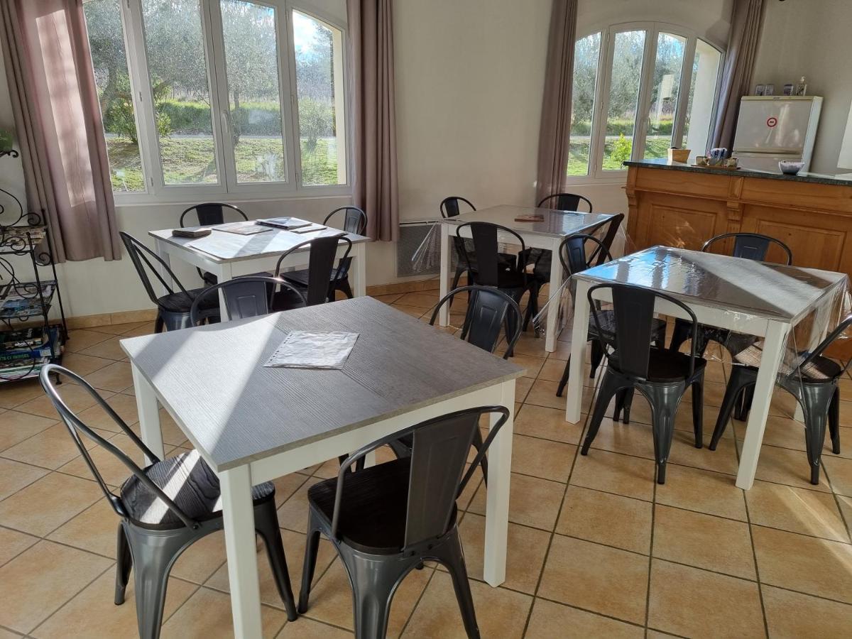 La Fanette Hotel Montbrison-sur-Lez Buitenkant foto