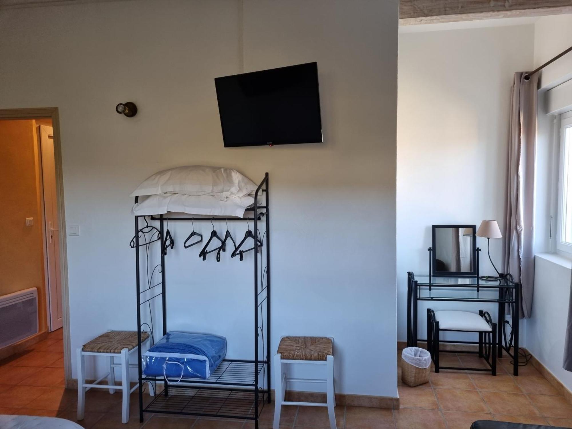 La Fanette Hotel Montbrison-sur-Lez Buitenkant foto