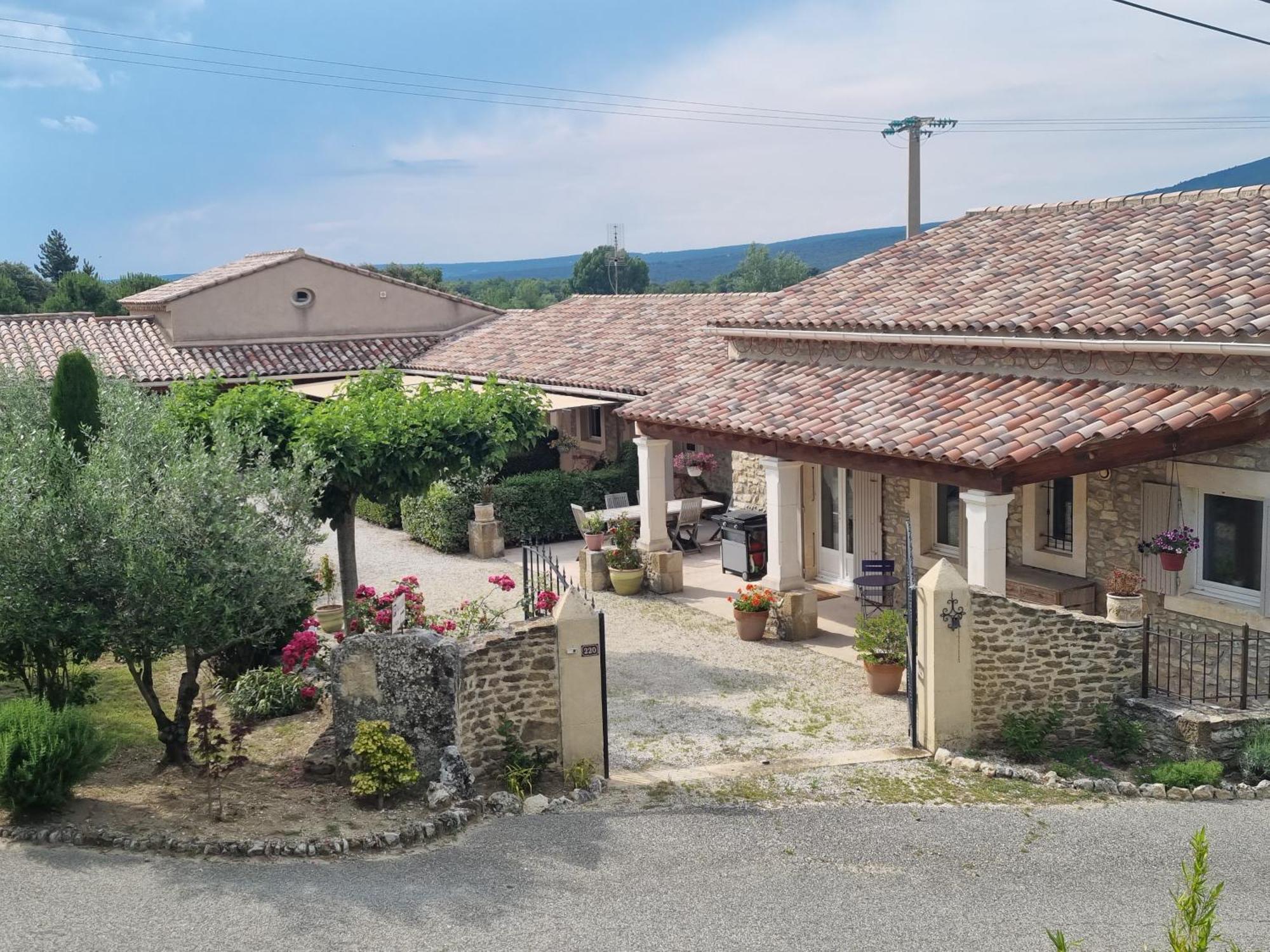 La Fanette Hotel Montbrison-sur-Lez Buitenkant foto